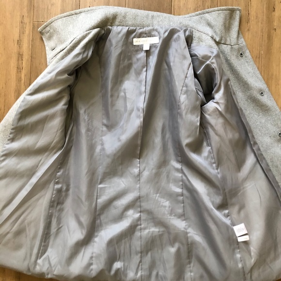 New York and Co wool blend coat w/removable hood - Picture 7 of 8